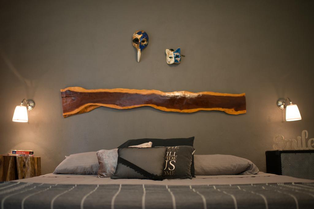 Sunshine Hotel 3*